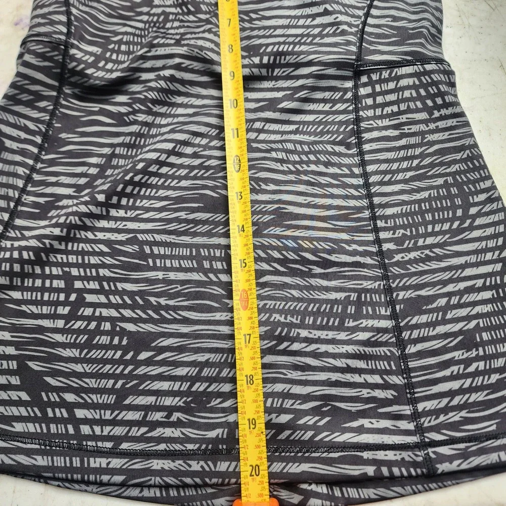 Lululemon Moisture‎ Wicking Racerback Athletic Tank Top Women Size see photo